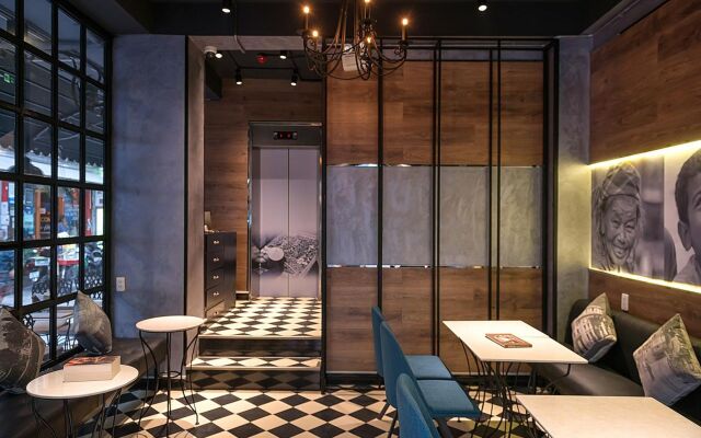 CCentral Hotel Bui Vien