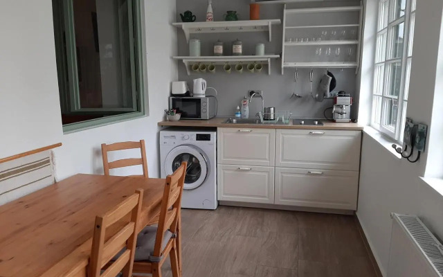 Zrínyi 11 Apartments