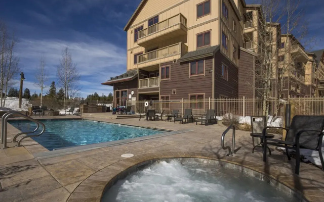 Red Hawk Townhomes by Summit County Mountain Retreats