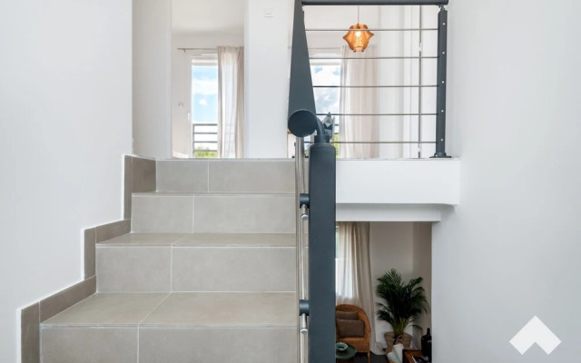 Aguda1 · Aguda's Family House 4BD Parking Barbecue