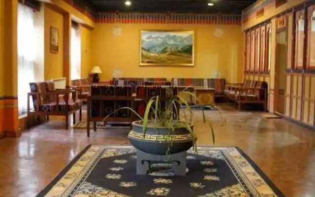 Olathang Hotel