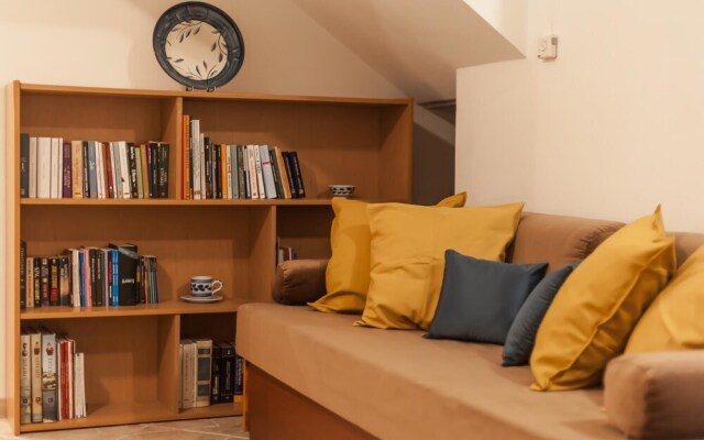 Thanos Luxury Apartment in Spetses