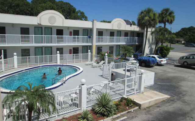 Motel 6 Cocoa, FL