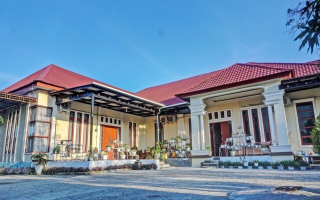 Collection O 91488 Hotel Lingkarsut Jeneponto Near Patung kuda, Jeneponto