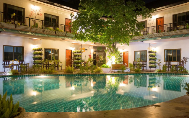 Medio de Pai Hotel