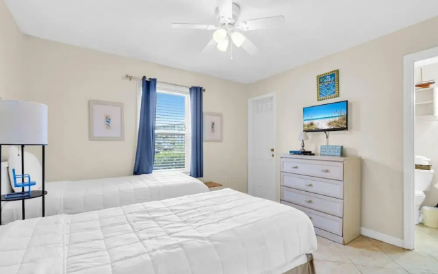 Beachside Villas 613