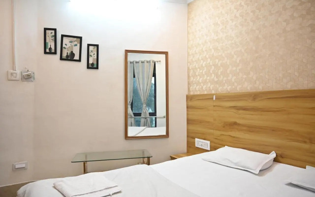 OYO 27950 Hotel Priyanka International