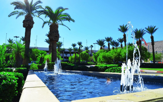 Laughlin River Lodge
