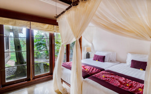 Natura Resort and Spa