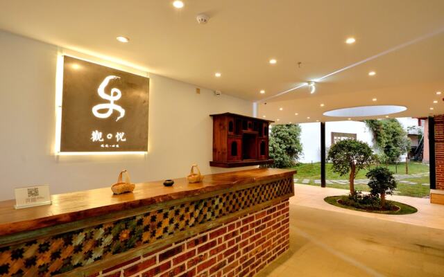 Lijiang Guanlanyue Inn