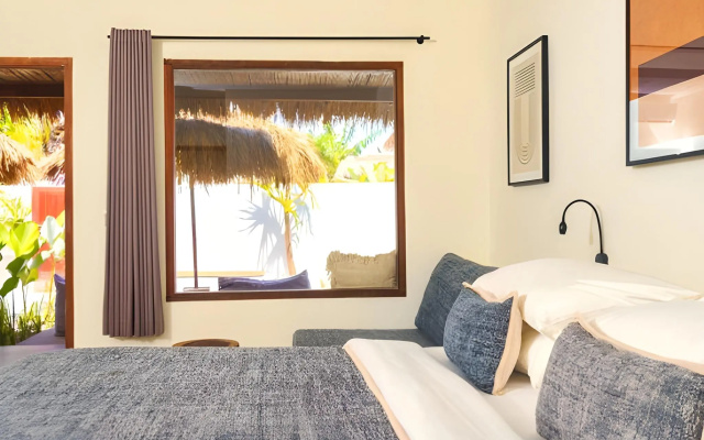 Amber Lombok Beach Resort – Guest Rooms – Montong Ajan