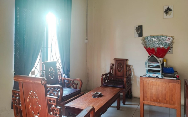 RedDoorz Syariah near Universitas Jambi Telanaipura – Guest Rooms – Jambi