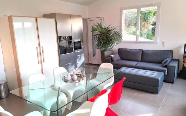 Appartement Pinede Man Yelle