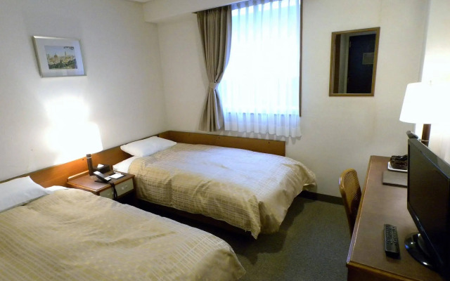 Reisenkaku Hotel Ekimae