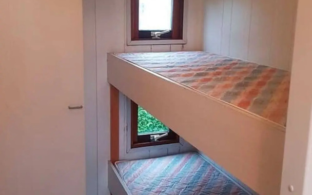 Cosy Chalet in Schoonloo with Garden