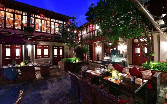 Jingshan Garden