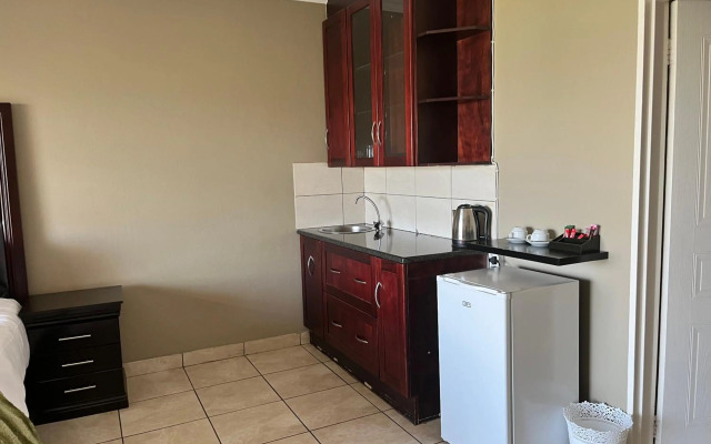 Boat Yard Guest House