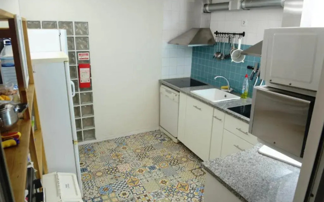 O2 Hostel
