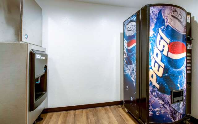 Econo Lodge Franklin