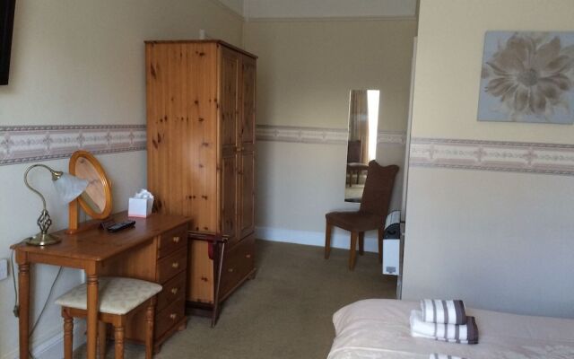 Hilbury Court Hotel
