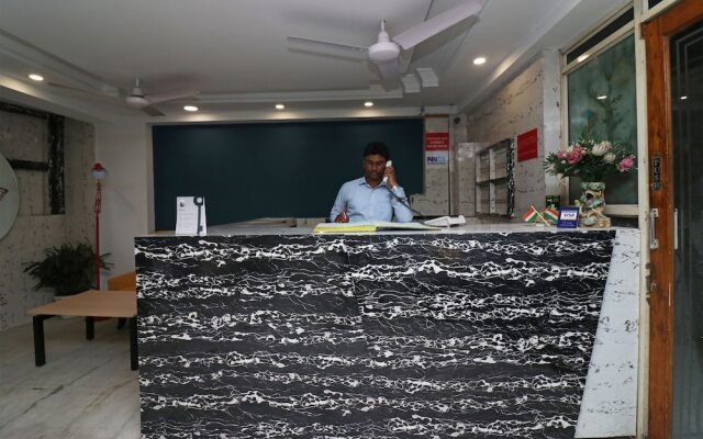 Silverkey Executive Stays 30334 Jaan Nagar Road