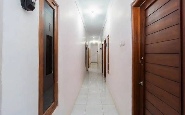 Falisha Homestay Syariah by OYO Rooms