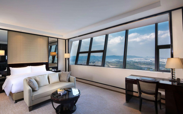 Howard Johnson Plaza Ningbo