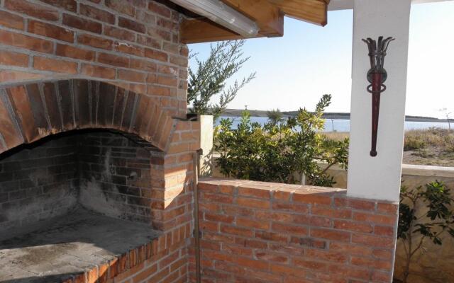 Super - 50 m from pebble beach - A11 Tommy (2+2)