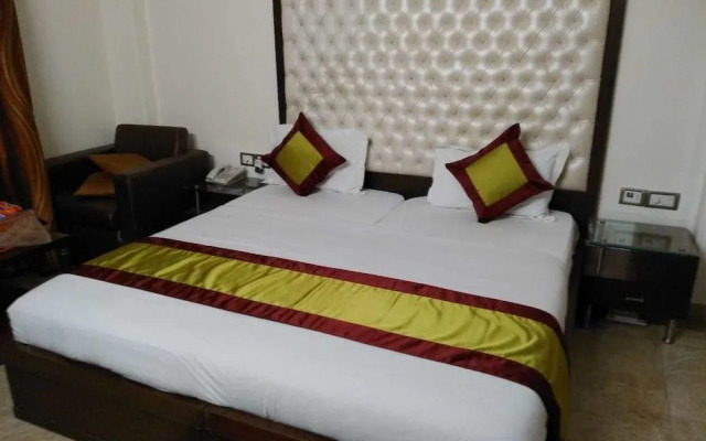 Super 51 Hotel