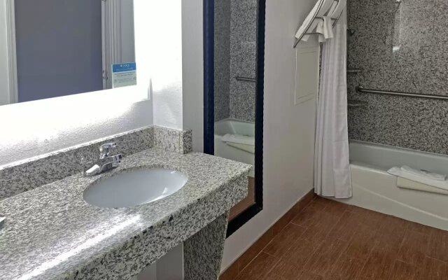 MainStay Suites Conover-Hickory