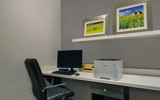 Hampton Inn & Suites Belleville
