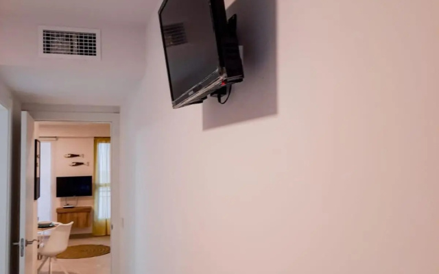 Bonefish Apartment