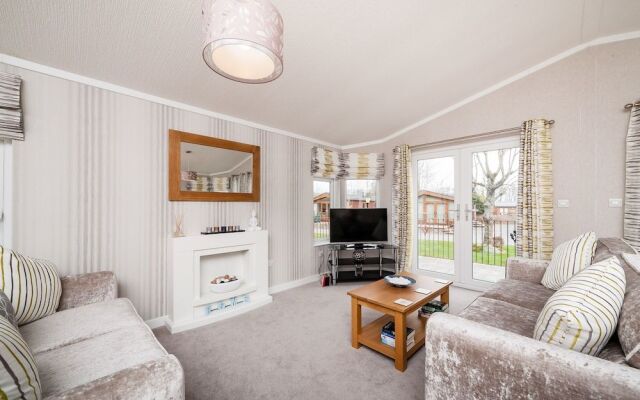 Thistle Lodge