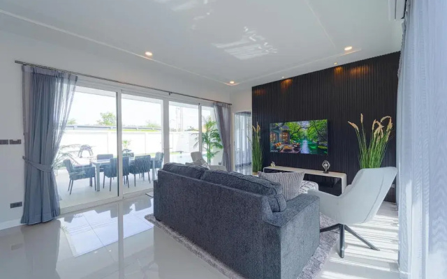 Modern Villa 3BR - Great Location KL3