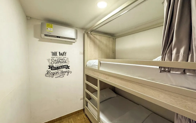 Casa Avelina Boutique Hostel