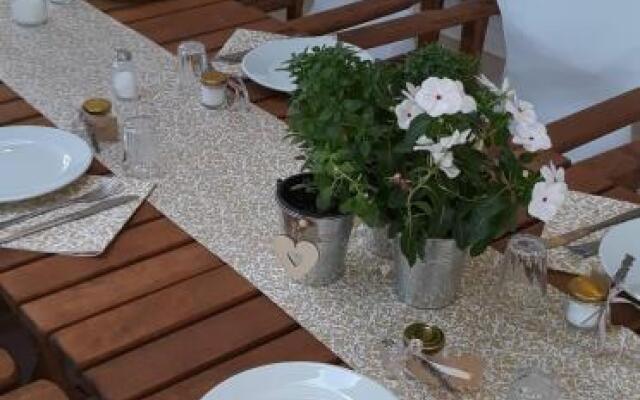 Skoutari Beach Hotel