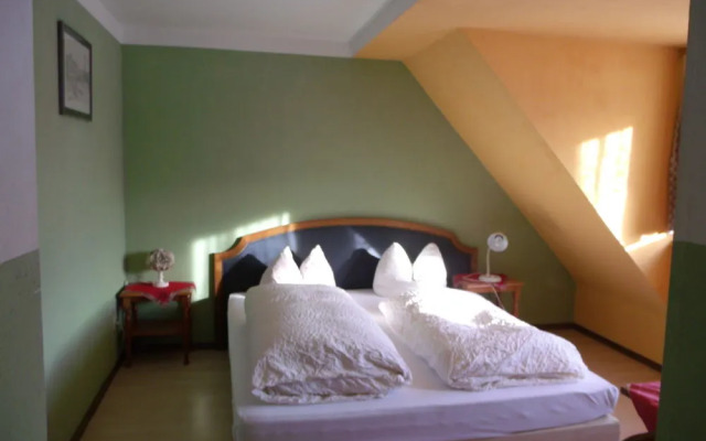 B+B Hotel Sonnenmatte Near Badeparadies