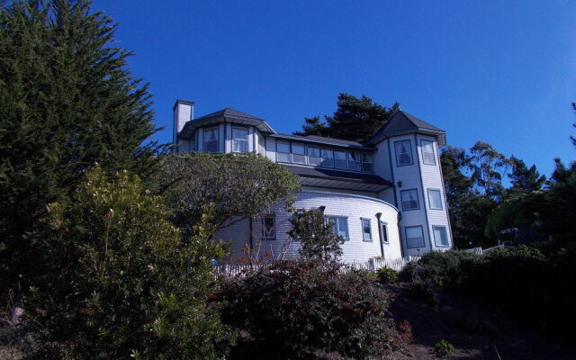 Bay Hill Mansion B and B