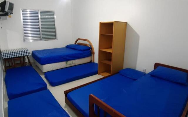 Sala-living/ 1 quadra da praia
