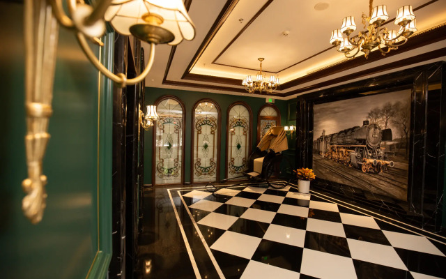 Yiting Zhenshe Hotel (Beijing Qianmen Pedestrian Street)