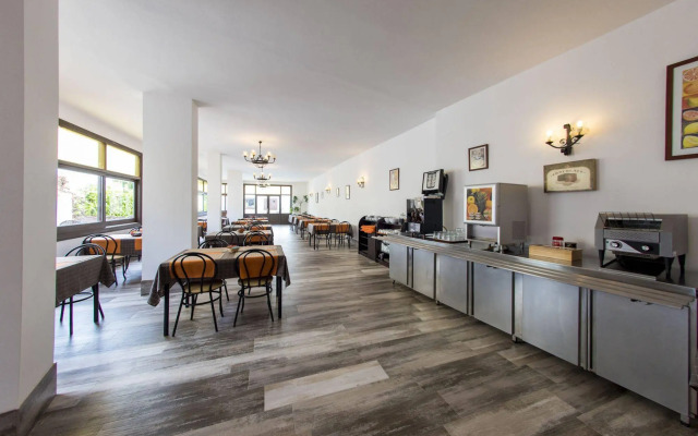 Hostal Tarba