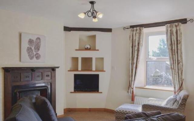 Brackendale Cottage