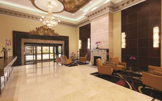 Radisson Hotel Toronto Airport West