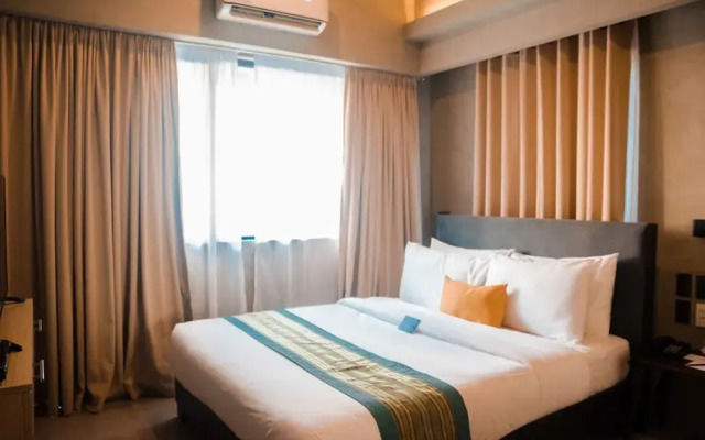 Huge 2Bedroom Staycation 4pax allowable 8pax Suite