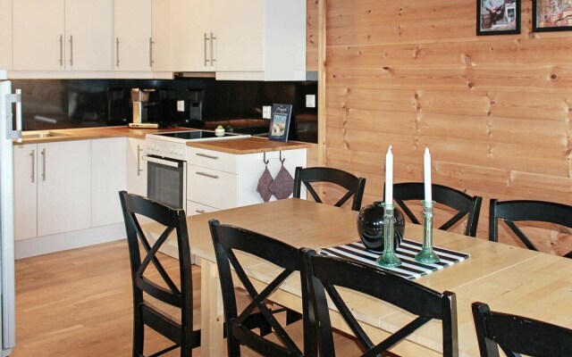 8 Person Holiday Home in Hebnes