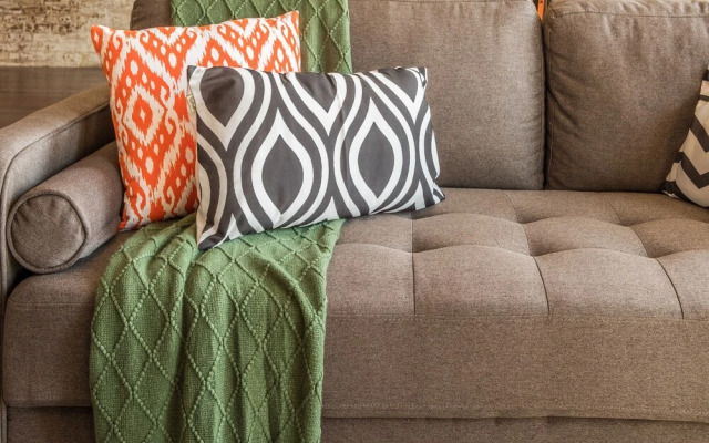 FRONTDESK 111 W Main St Apts Downtown Louisville