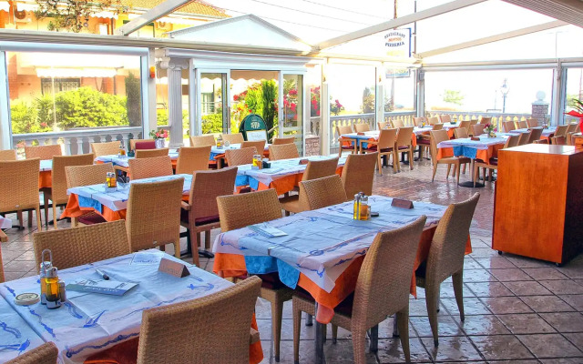 Hotel Dionysos Polichrono