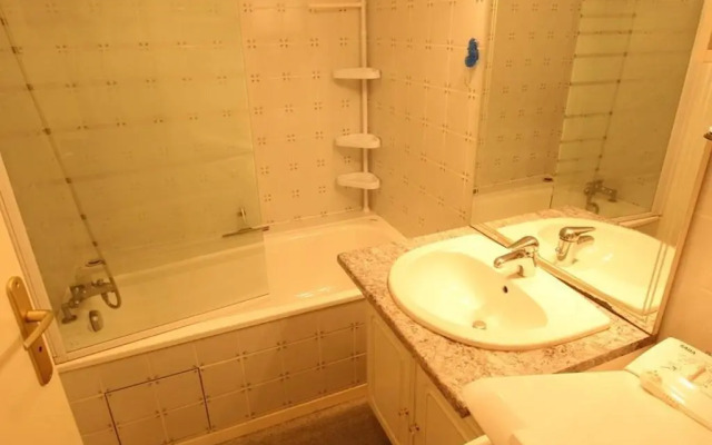 Appartement Bagnères-de-Luchon, 2 pièces, 4 personnes - FR-1-313-170