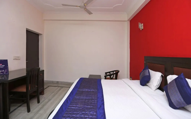 OYO 3251 Royal Inn