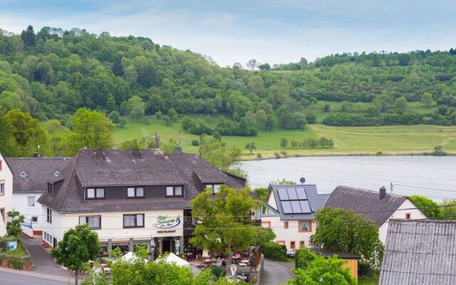 Eifel Hotel Schneider am Maar